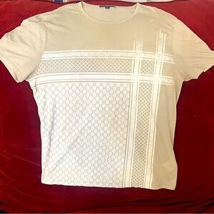 GUCCI Men’s XXXL tee.  Khaki w/ cream logo & diamanté combo print front.